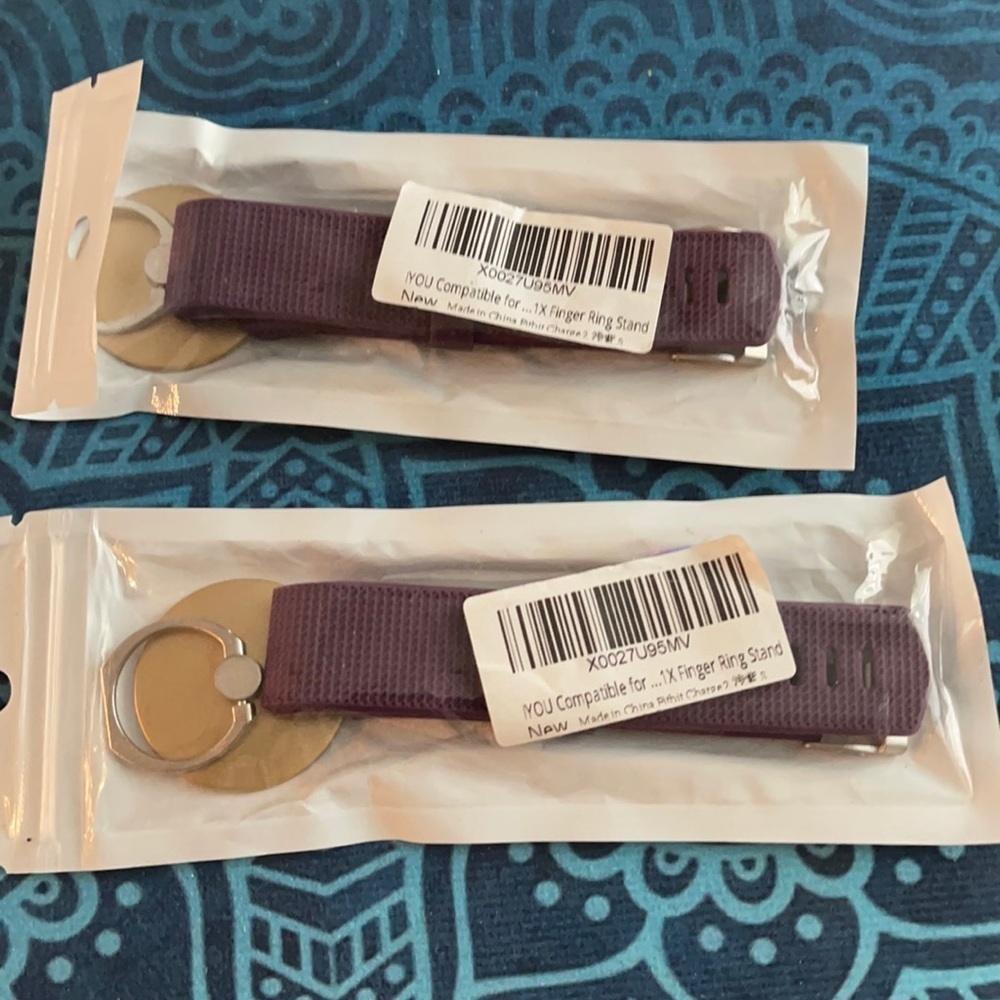 New set/2 Fit bit Charge 2 band and finger stand